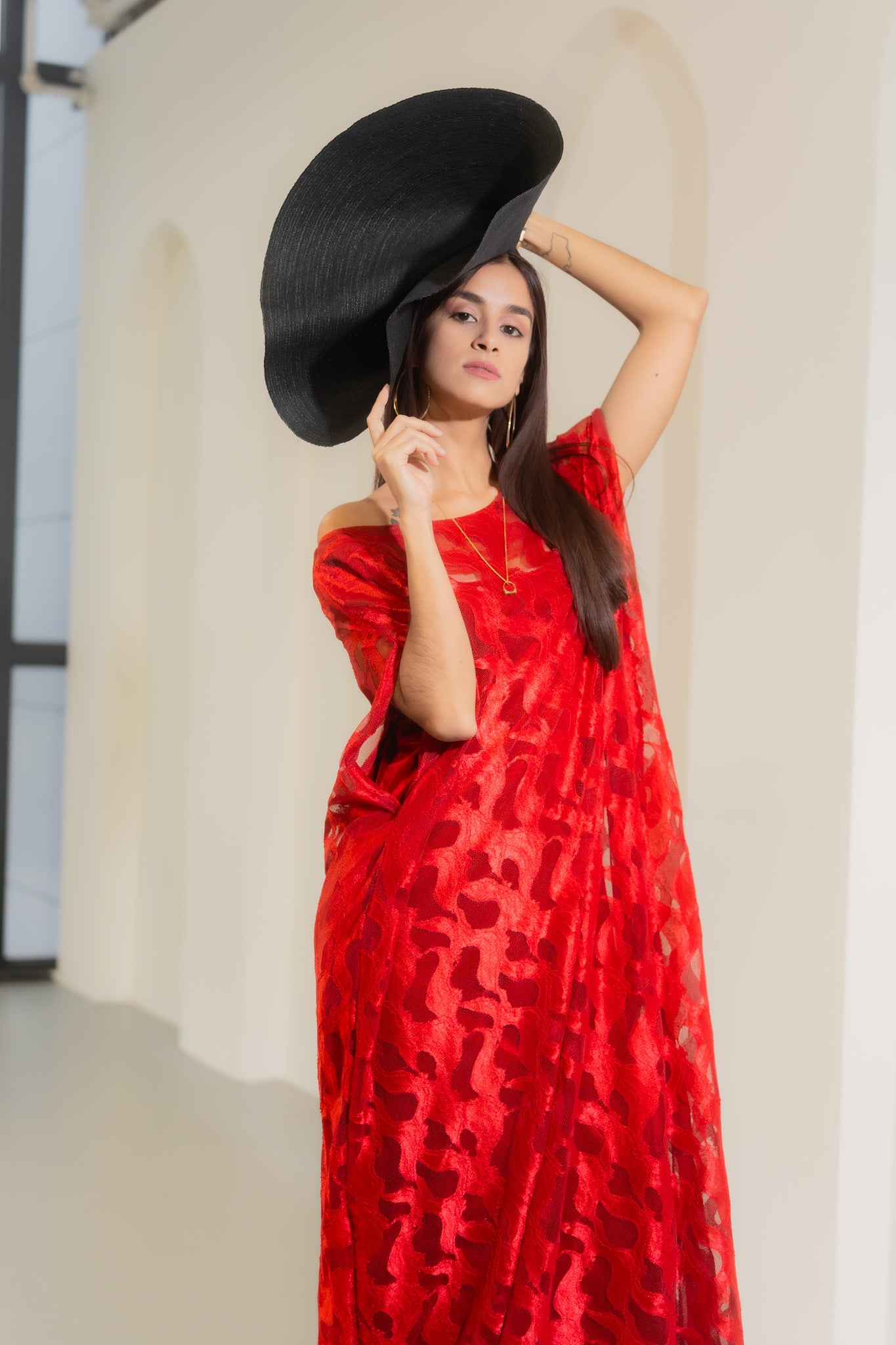 Scarlet Lace Kaftan